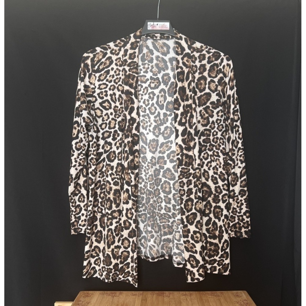 Women's Size 2XL Leopard Print Cardigan /Jacket- Super Soft